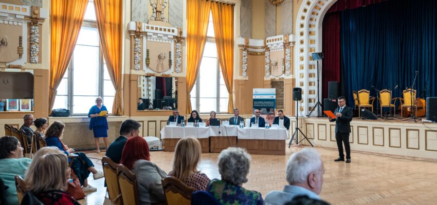 Spolu s Rómami dosiahneme viac - konferencia