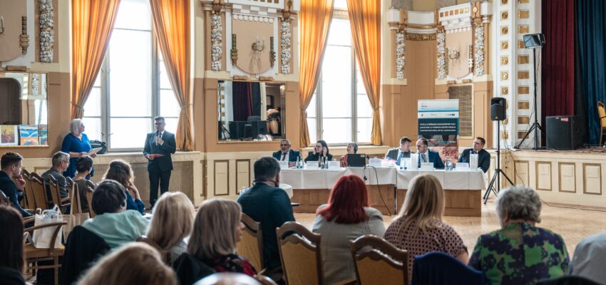 Spolu s Rómami dosiahneme viac - konferencia