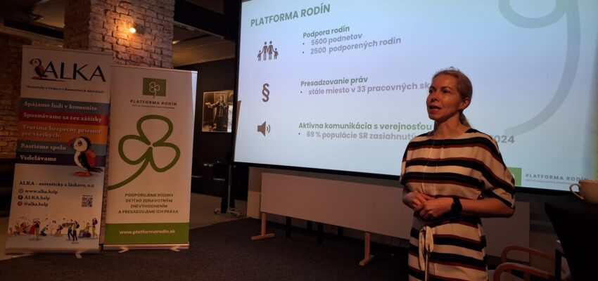 odborná prezentácia počas podujatia Dialógy o inklúzii